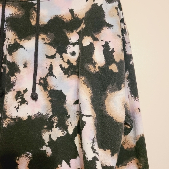 Wild Fable | Women's Tie Dye Cropped Hoodie Sweatshirt (Size XXL) - Picture 7 of 11